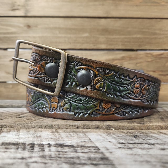 小物 eylet design long zip leather belt 小物 eylet design long zip leather belt Men's Aztec Beaded Tooled